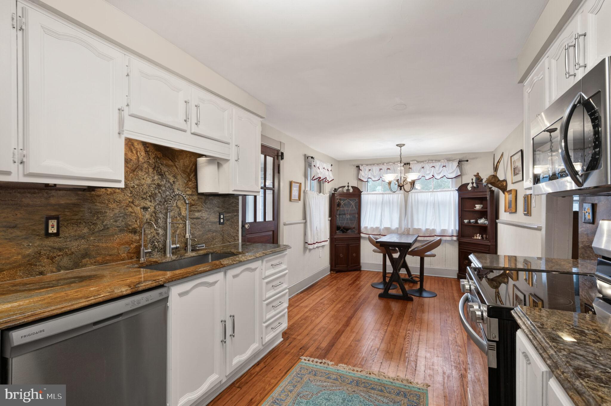 8100 Croom Road Upper Marlboro, MD 20772 - Photo 15 of 65 Historic charm throughout