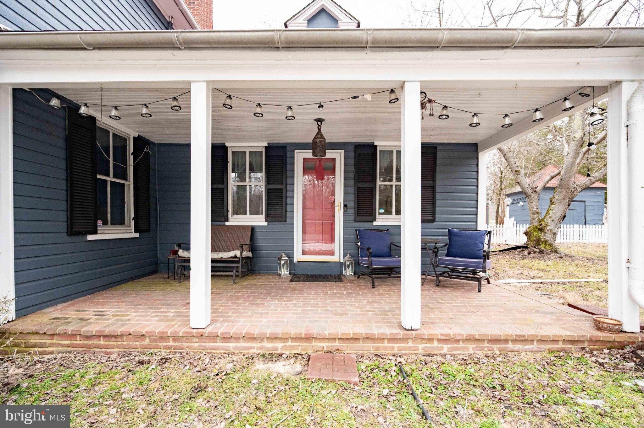 8100 Croom Road Upper Marlboro, MD 20772 - Photo 3 of 65 Enjoy this sweet porch