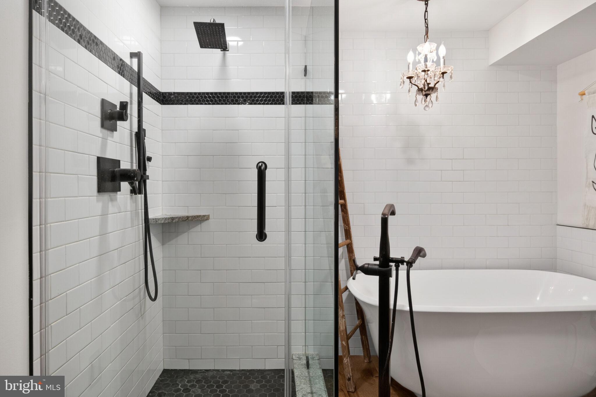 8100 Croom Road Upper Marlboro, MD 20772 - Photo 35 of 65 Luxurious updated full bathroom