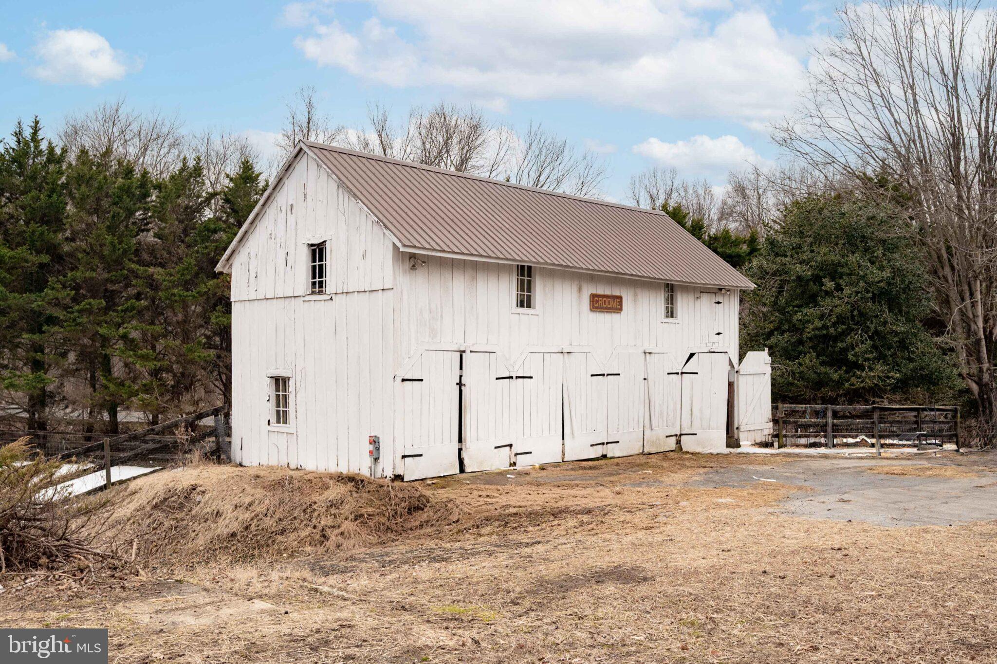 8100 Croom Road Upper Marlboro, MD 20772 - Photo 58 of 65 Outbuildings are included