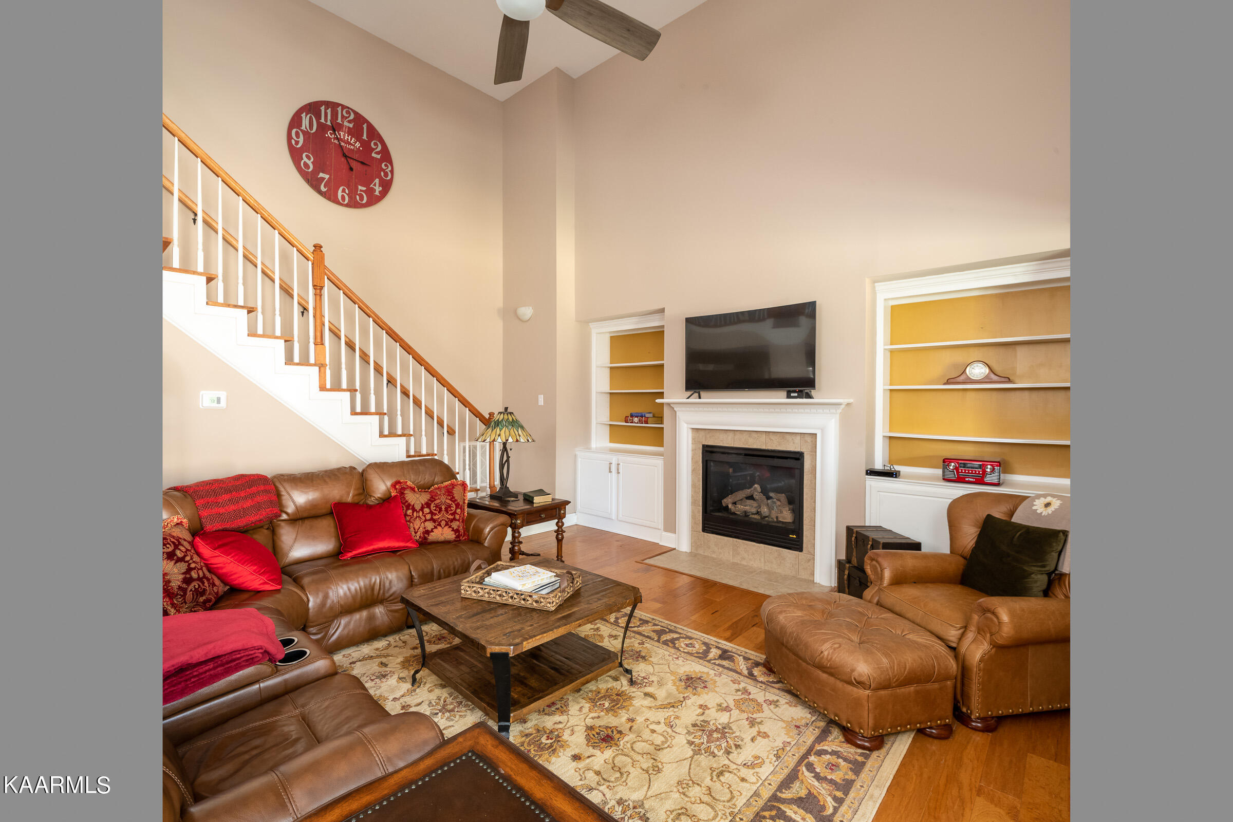 642 Loop Road, Unit 2 Knoxville, TN 37934 - Photo 2 of 18 JBP_Loop642_2400px-11