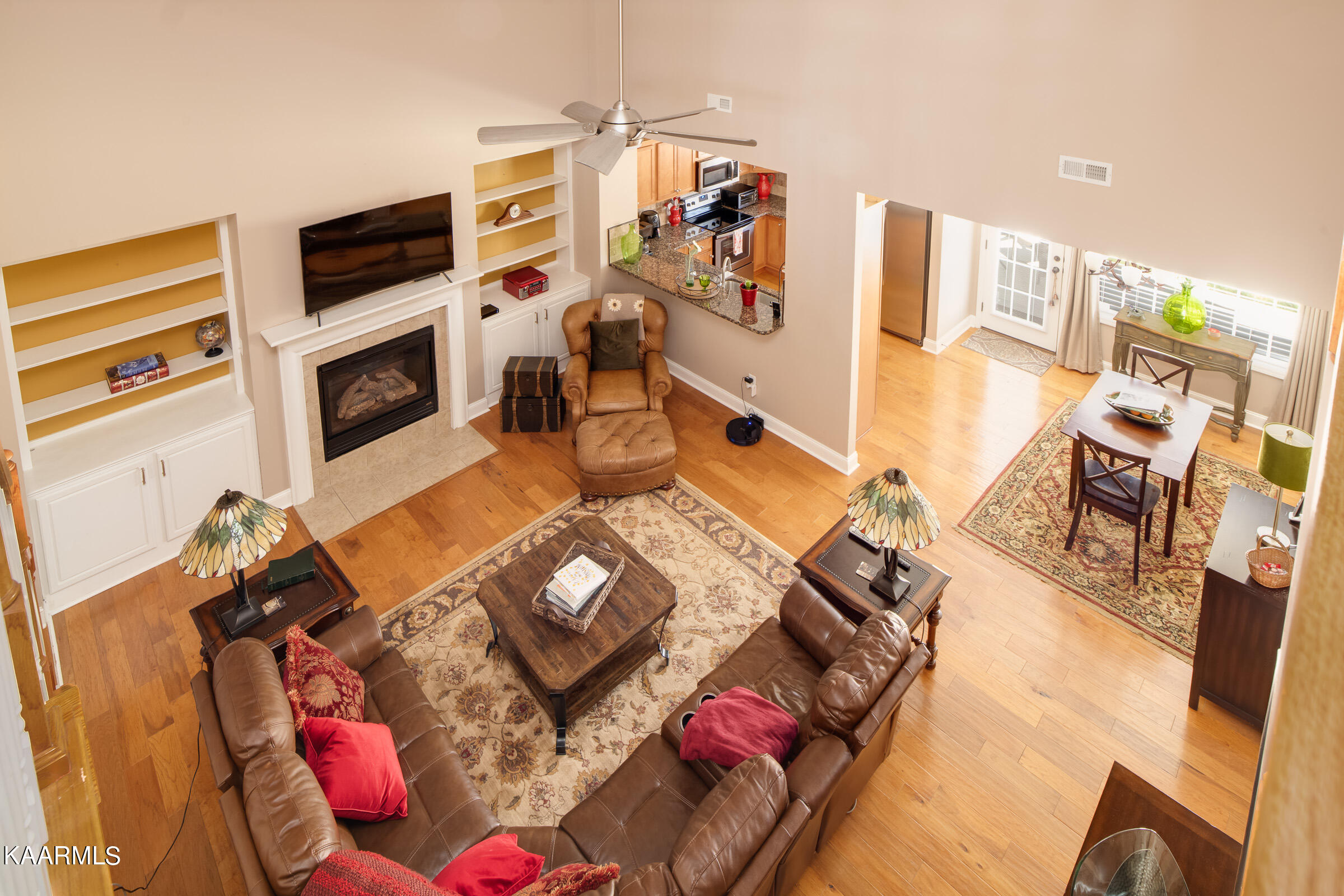 642 Loop Road, Unit 2 Knoxville, TN 37934 - Photo 3 of 18 JBP_Loop642_2400px-22