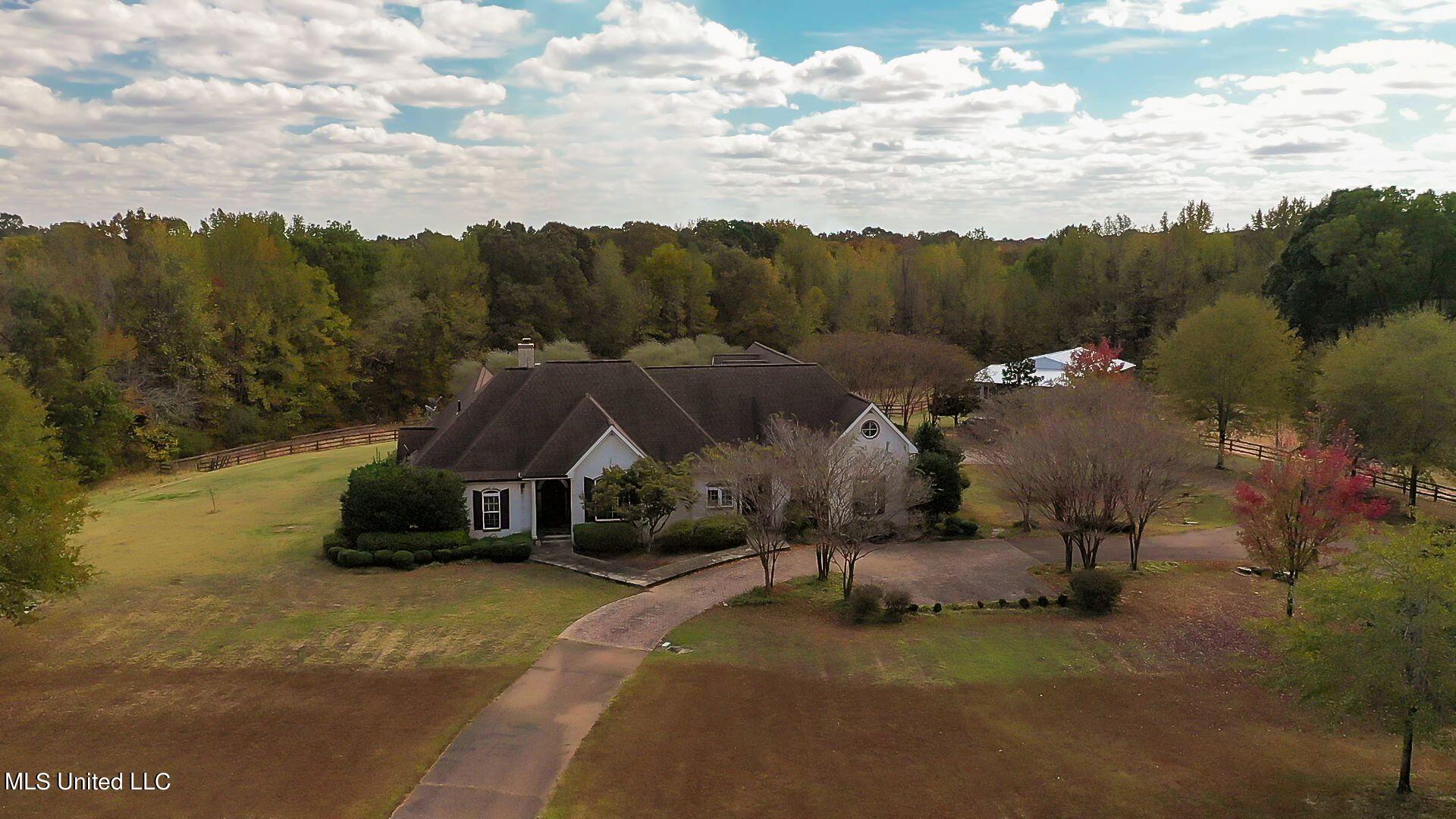 1350 Cascilla Road Holcomb, MS 38940 - Photo 5 of 52 24
