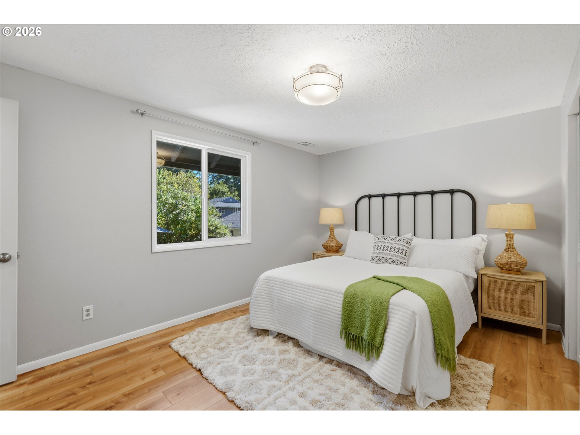 12870 Southwest 20th Court Beaverton, OR 97008 - Photo 22 of 45