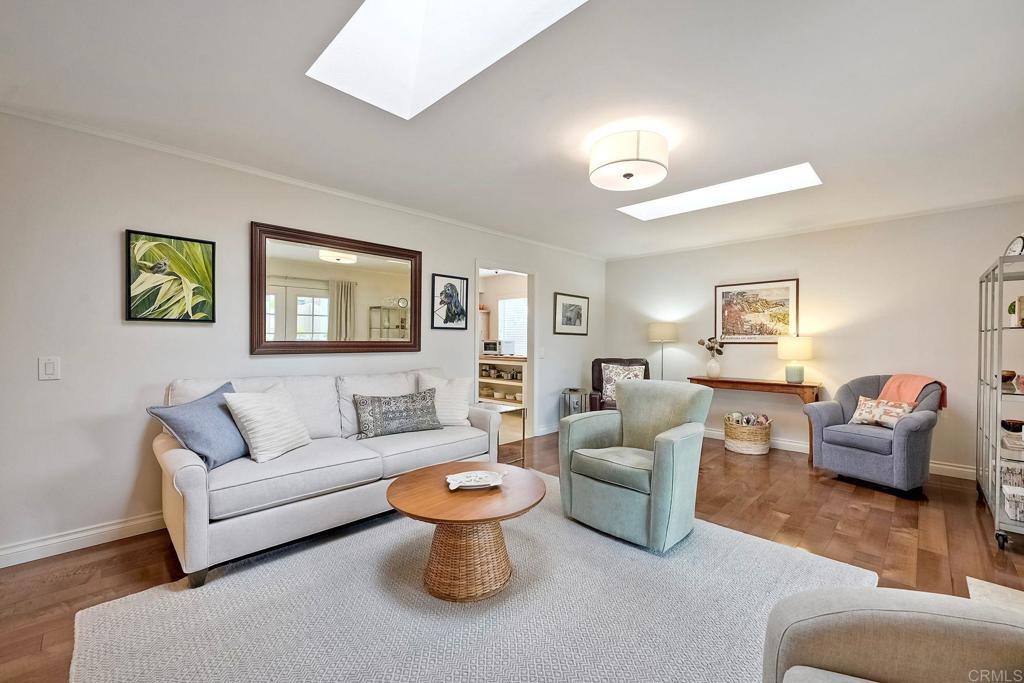 3984 Park Drive Carlsbad, CA 92008 - Photo 5 of 34