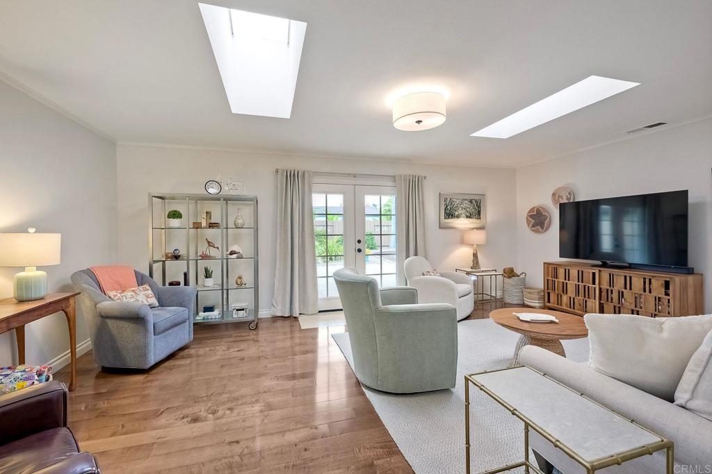 3984 Park Drive Carlsbad, CA 92008 - Photo 6 of 34