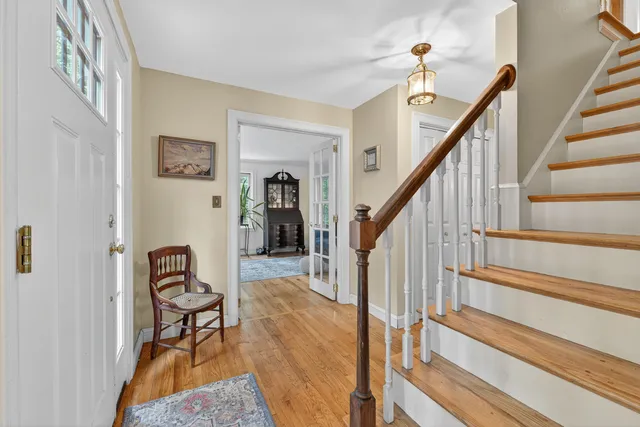 $625,000 | 12 Presidential View, Raymond, ME 04071