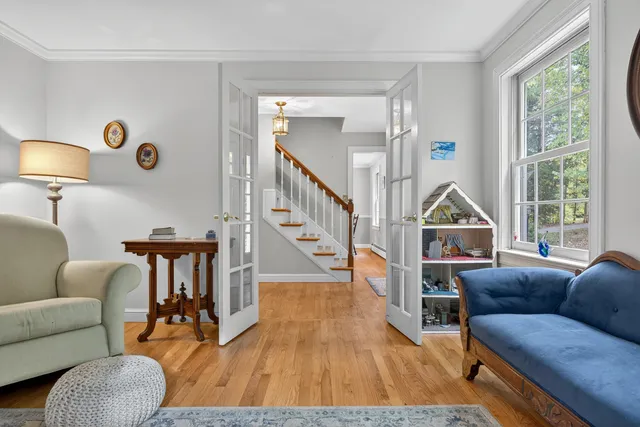 $625,000 | 12 Presidential View, Raymond, ME 04071