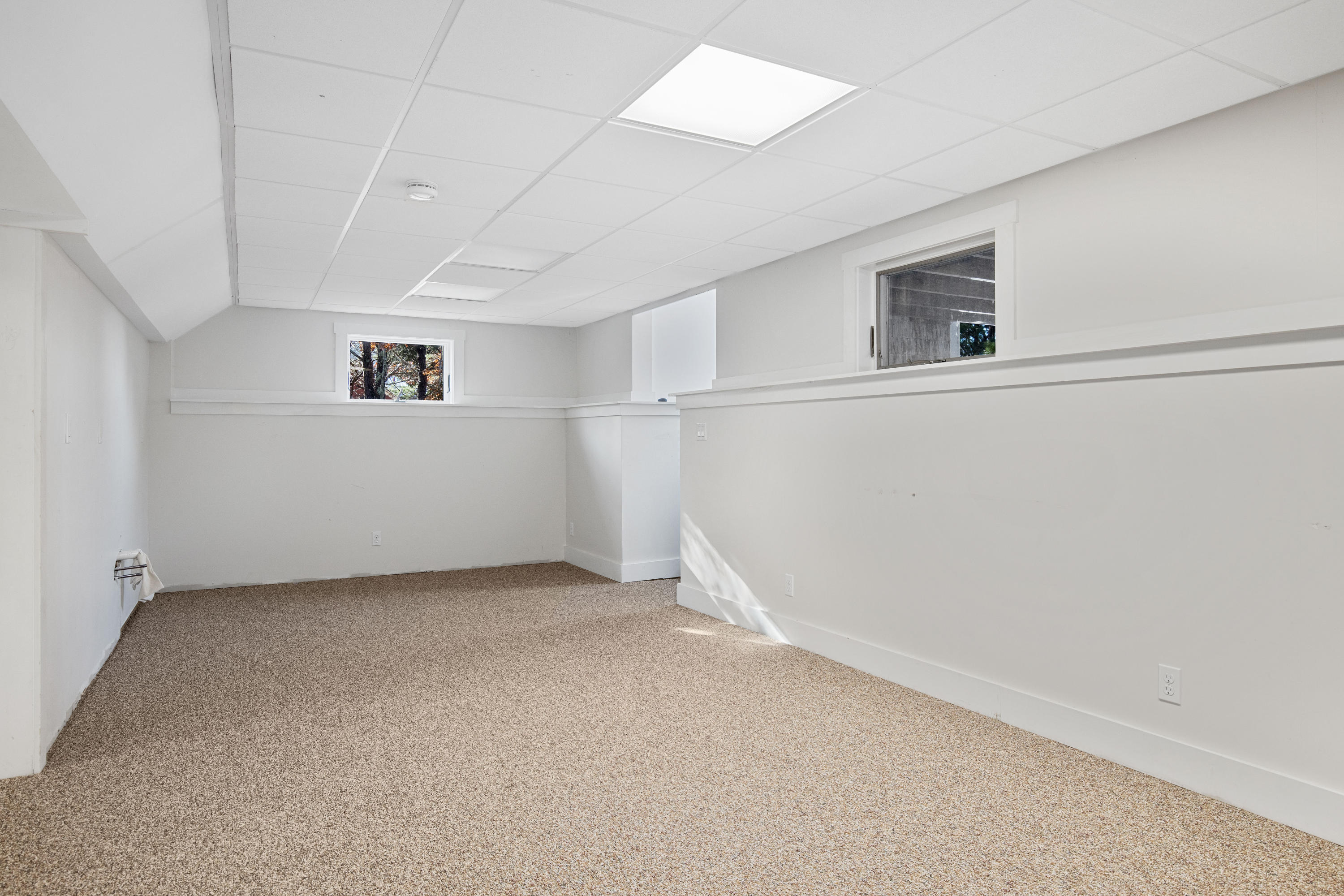 141 Bog Road Marstons Mills, MA 02648 - Photo 38 of 59 141BogLR-33