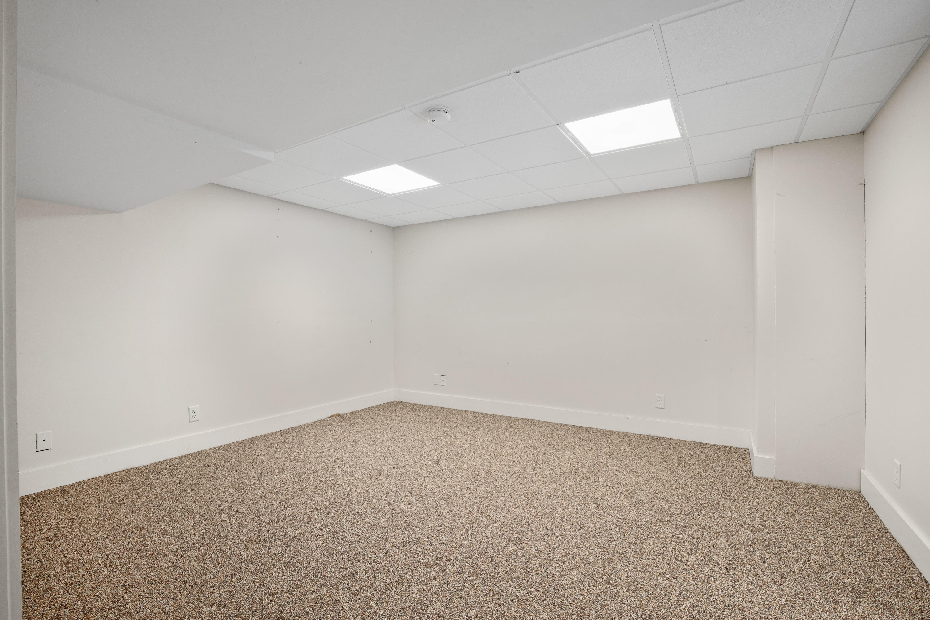 141 Bog Road Marstons Mills, MA 02648 - Photo 39 of 59 a view of empty room