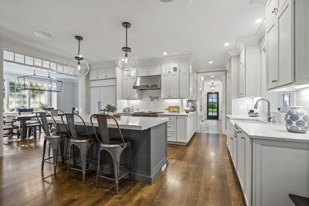 17 Colby Road Wellesley, MA 02482 - Photo 11 of 40
