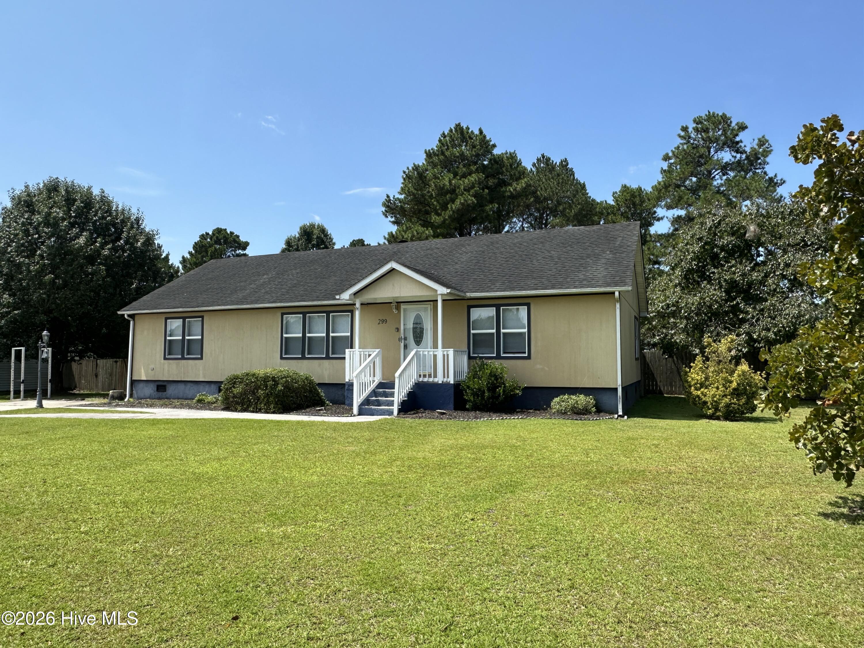 299 Riggs Road Hubert, NC 28539 - Photo 1 of 29 Gallery Image 1
