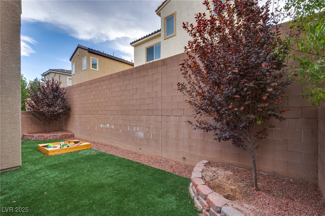 5835 Rustic Prairie Street Las Vegas, NV 89148 - Photo 14 of 57 Gallery Image 14