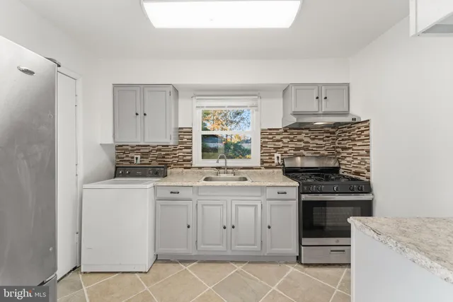 $300,000 | 3732 Ingalls Avenue, Hyattsville, MD 20784