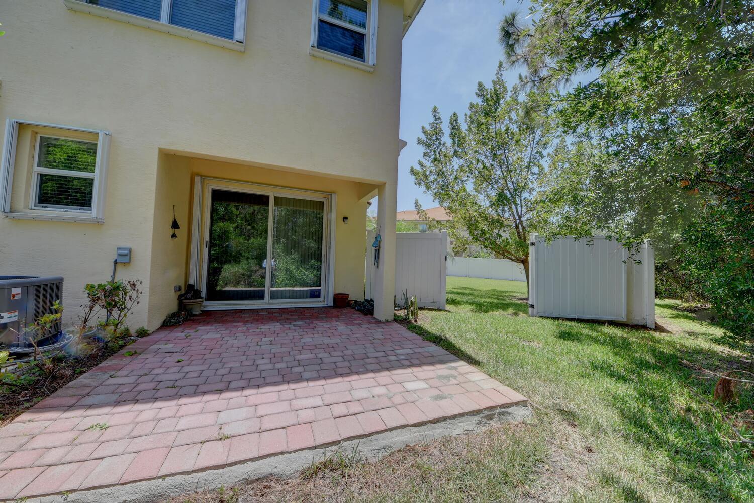 3095 Southwest Otter Lane Stuart, FL 34997 - Photo 26 of 43 Extended Lanai