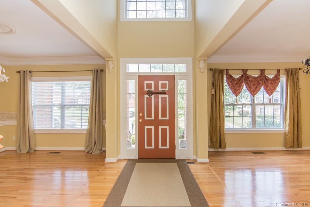 1909 Copperplate Road Charlotte, NC 28262 - Photo 3 of 24 Gallery Image 3