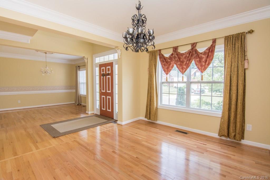 1909 Copperplate Road Charlotte, NC 28262 - Photo 4 of 24 Gallery Image 4