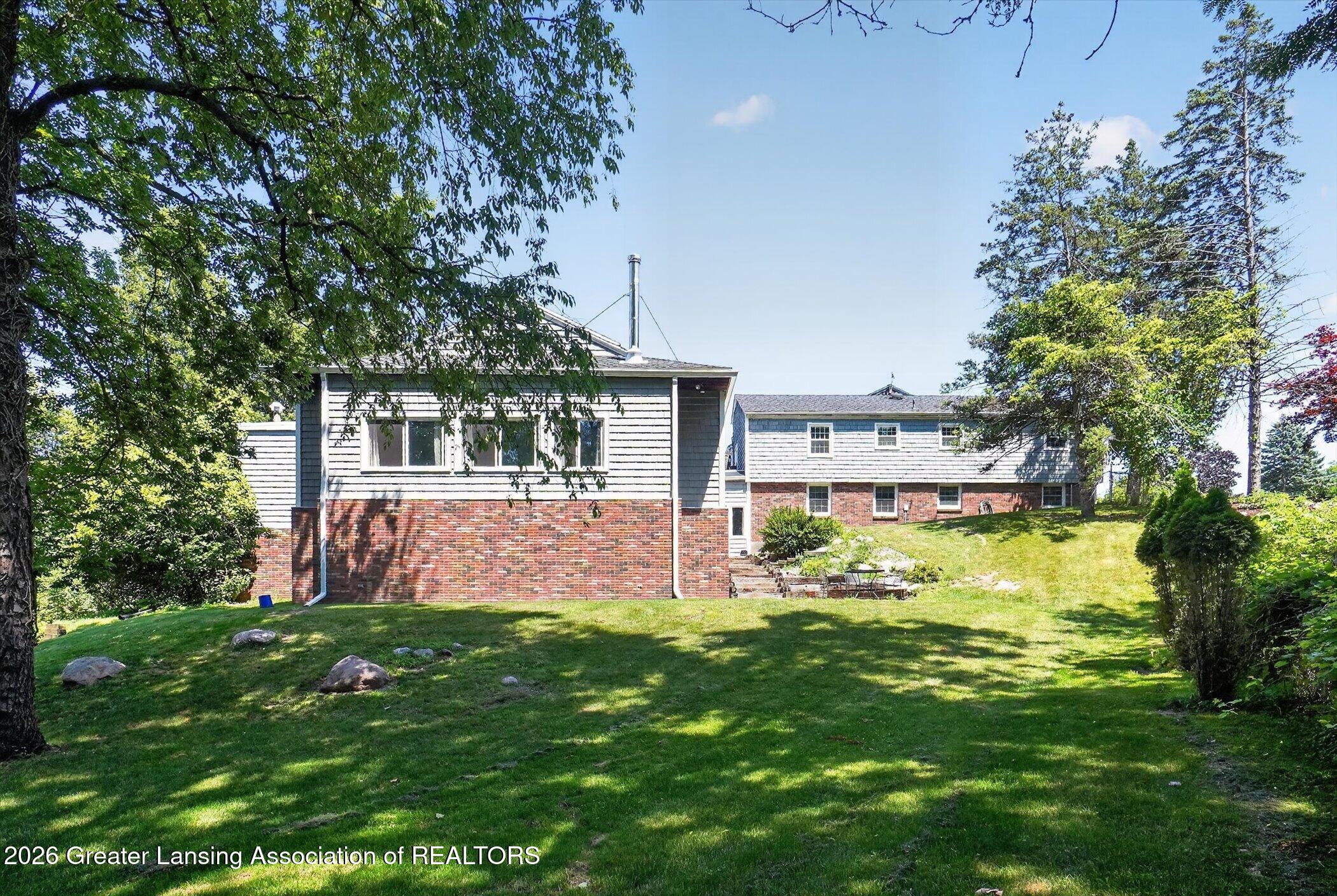4426 Barton Road Lansing, MI 48917 - Photo 3 of 72 1b