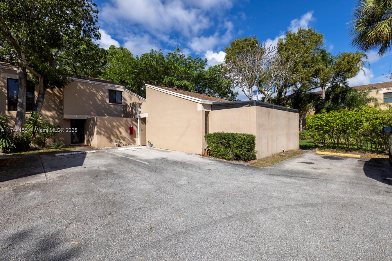 1161 Northwest 13th Street, Unit 4 Boca Raton, FL 33486 - Photo 22 of 39