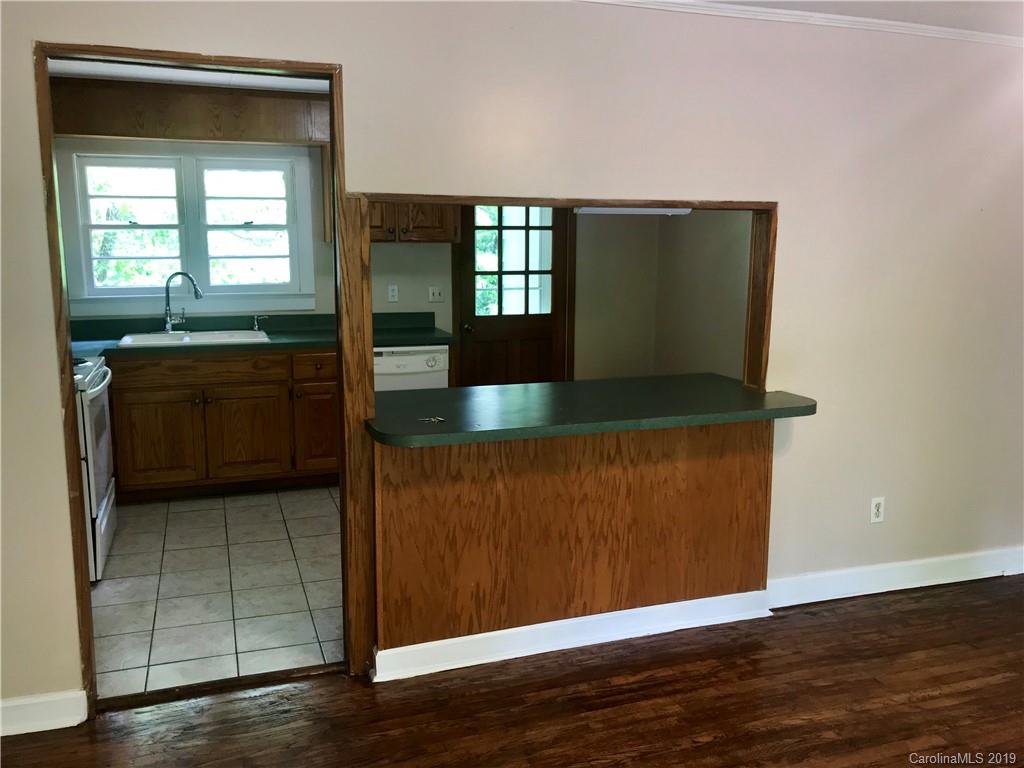 74 Green Valley Road Waynesville, NC 28786 - Photo 4 of 18