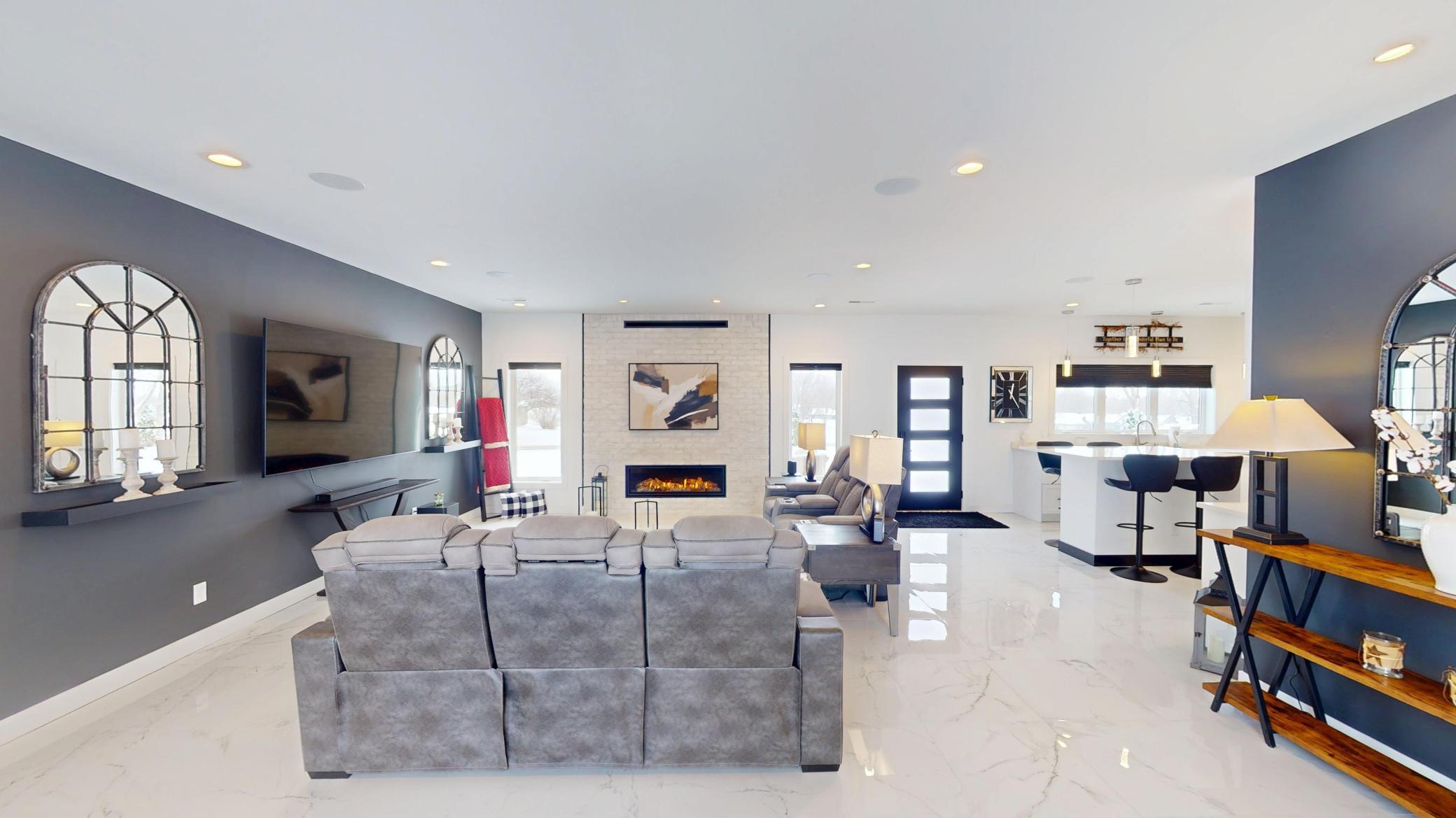 164 Heinig Way Holmen, WI 54636 - Photo 12 of 51