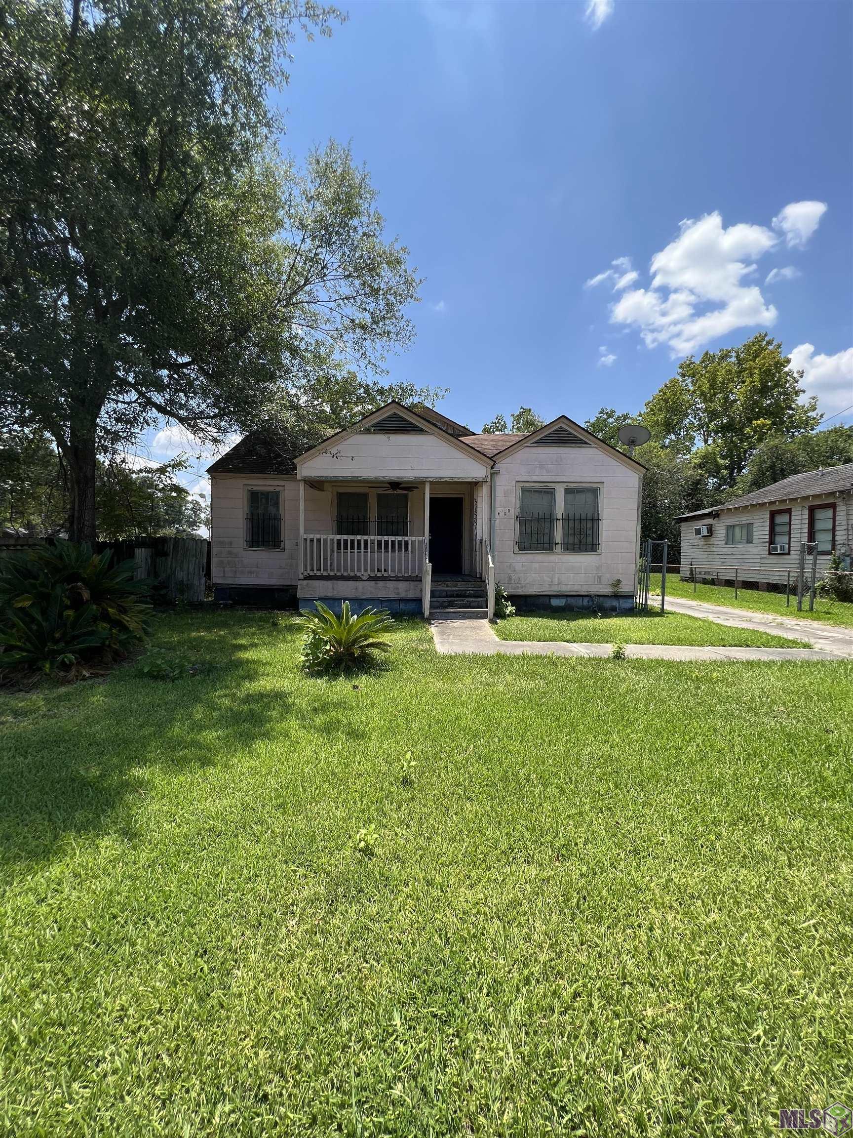 3158 Fairfields Avenue Baton Rouge, LA 70802 - Photo 1 of 12 Gallery Image 1