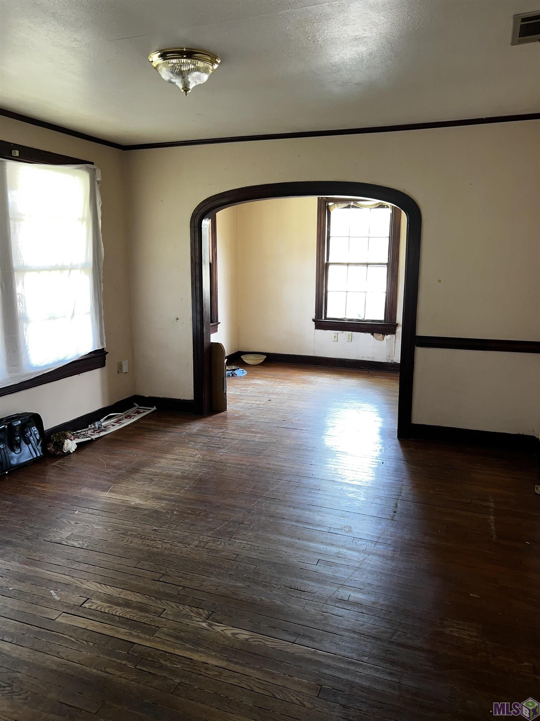3158 Fairfields Avenue Baton Rouge, LA 70802 - Photo 6 of 12 Gallery Image 6