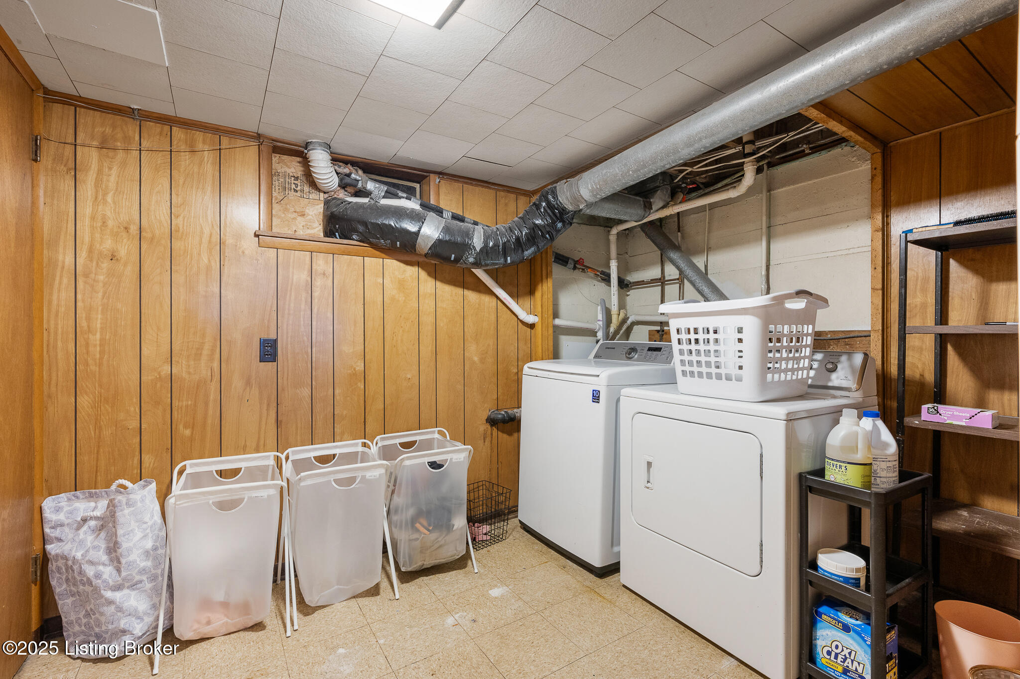 5413 Winding Road Louisville, KY 40214 - Photo 30 of 36 5413 Winding Rd-35