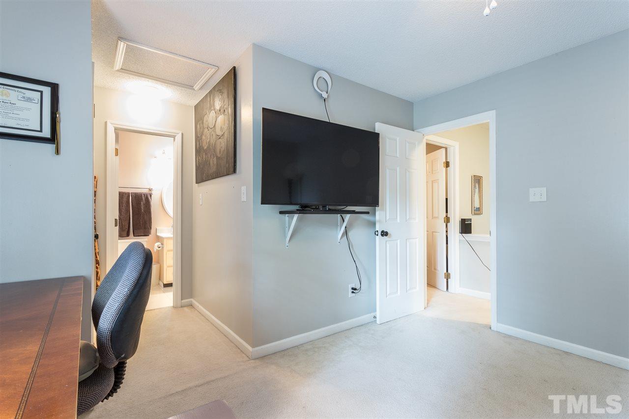 2332 Florida Court Raleigh, NC 27615 - Photo 21 of 30