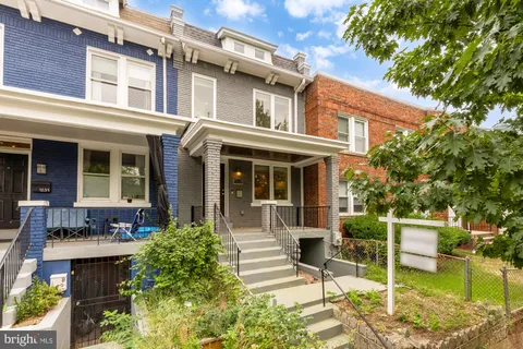$779,000 | 1236 Owen Place Northeast, Washington, DC 20002