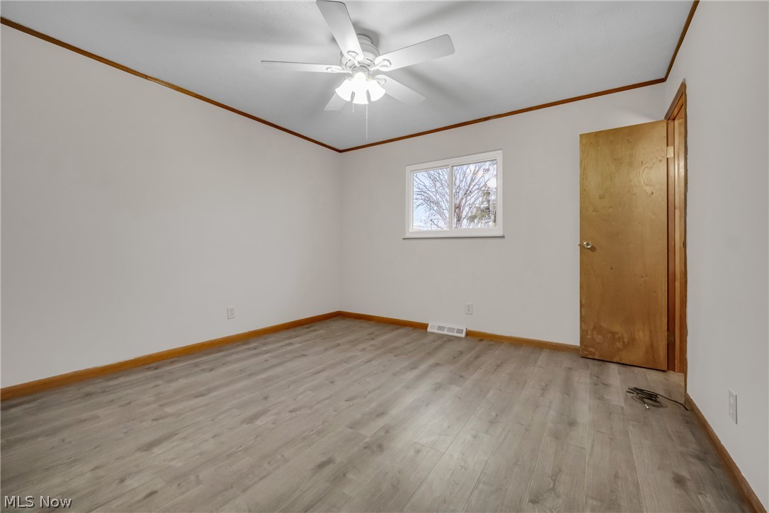 15067 Rochelle Drive Maple Heights, OH 44137 - Photo 13 of 31