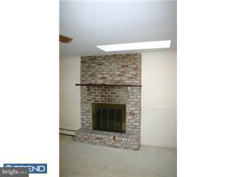 1604 Concord Road Reading, PA 19610 - Photo 4 of 11