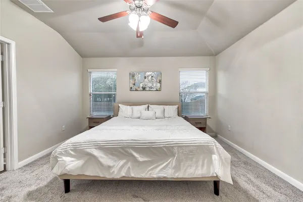 $1,800 | 328 Langely, Kyle, TX 78640
