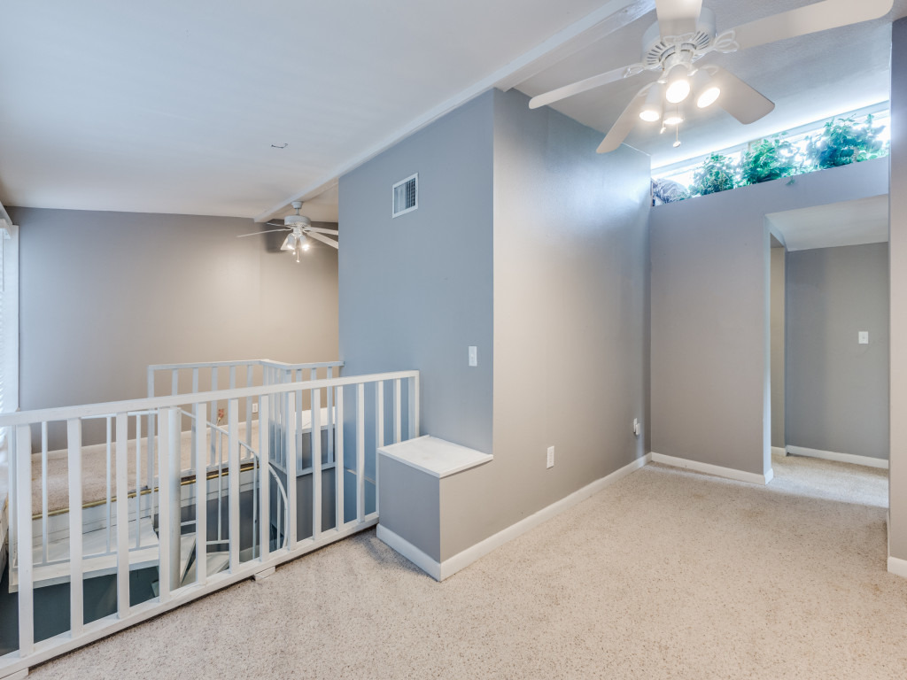 423 South Main Street Lockhart, TX 78644 - Photo 16 of 21 a view of a hallway with entryway