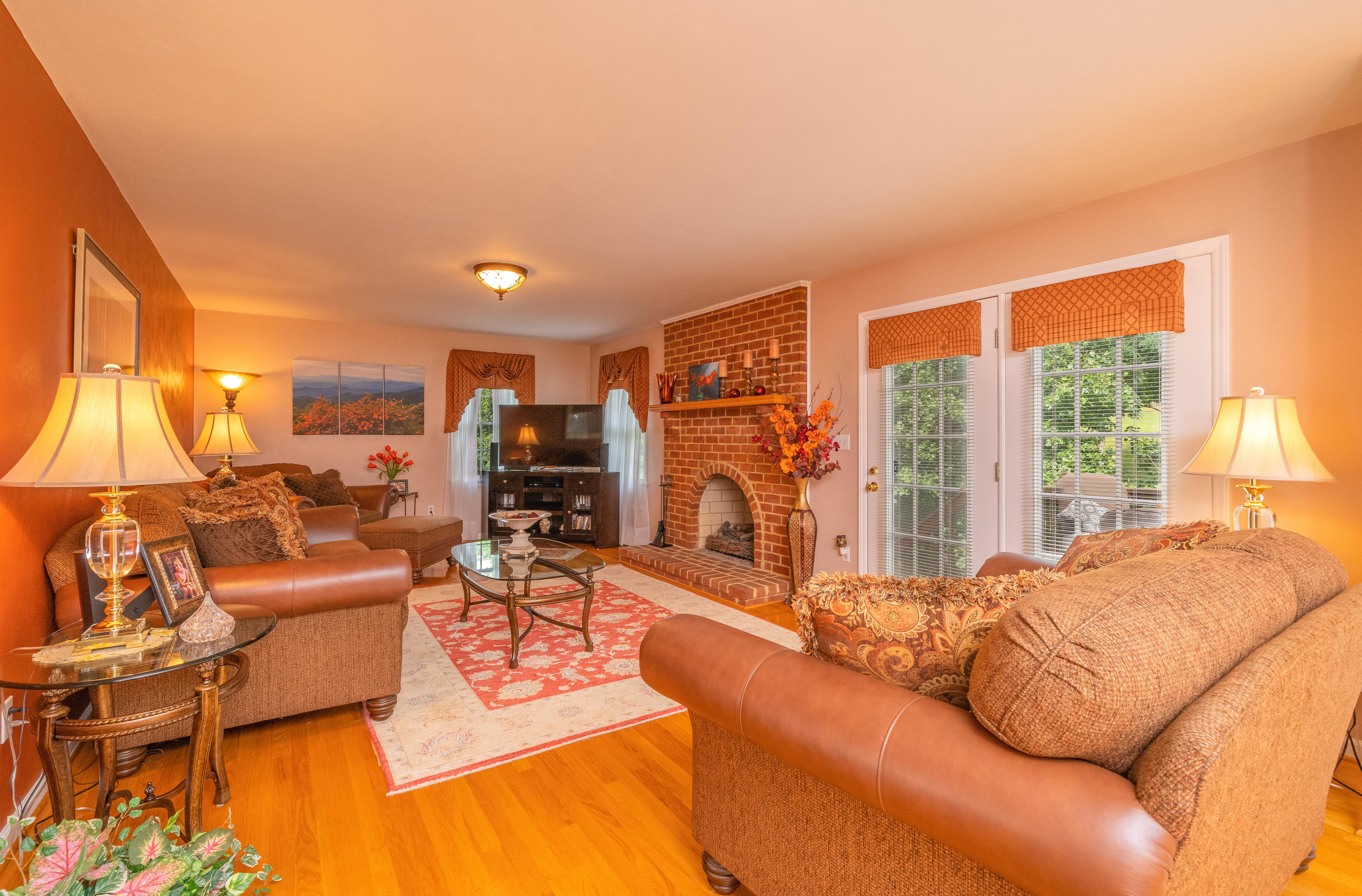 67 Jonathan Road Roanoke, VA 24019 - Photo 16 of 28 Family Room