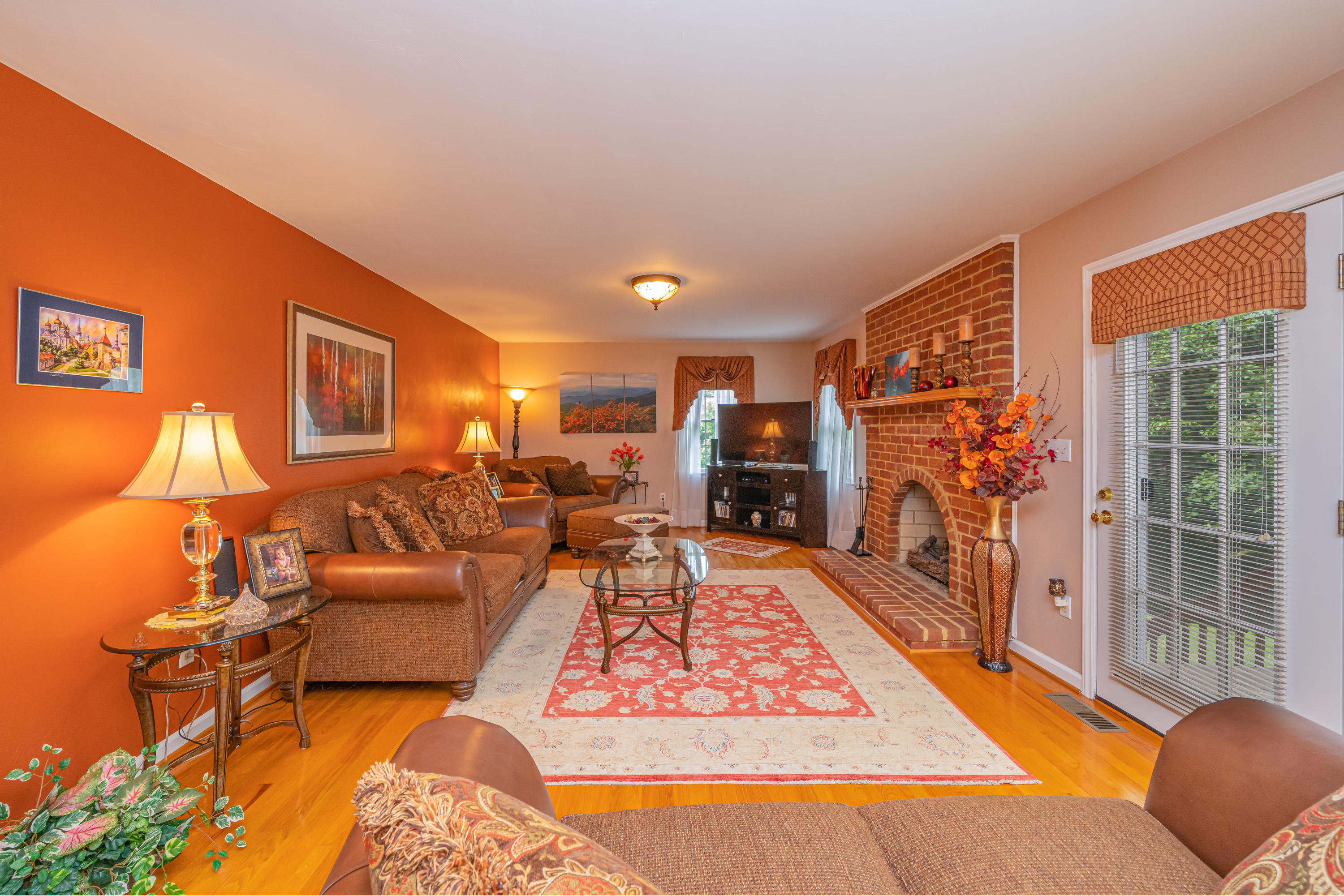 67 Jonathan Road Roanoke, VA 24019 - Photo 17 of 28 Family Room