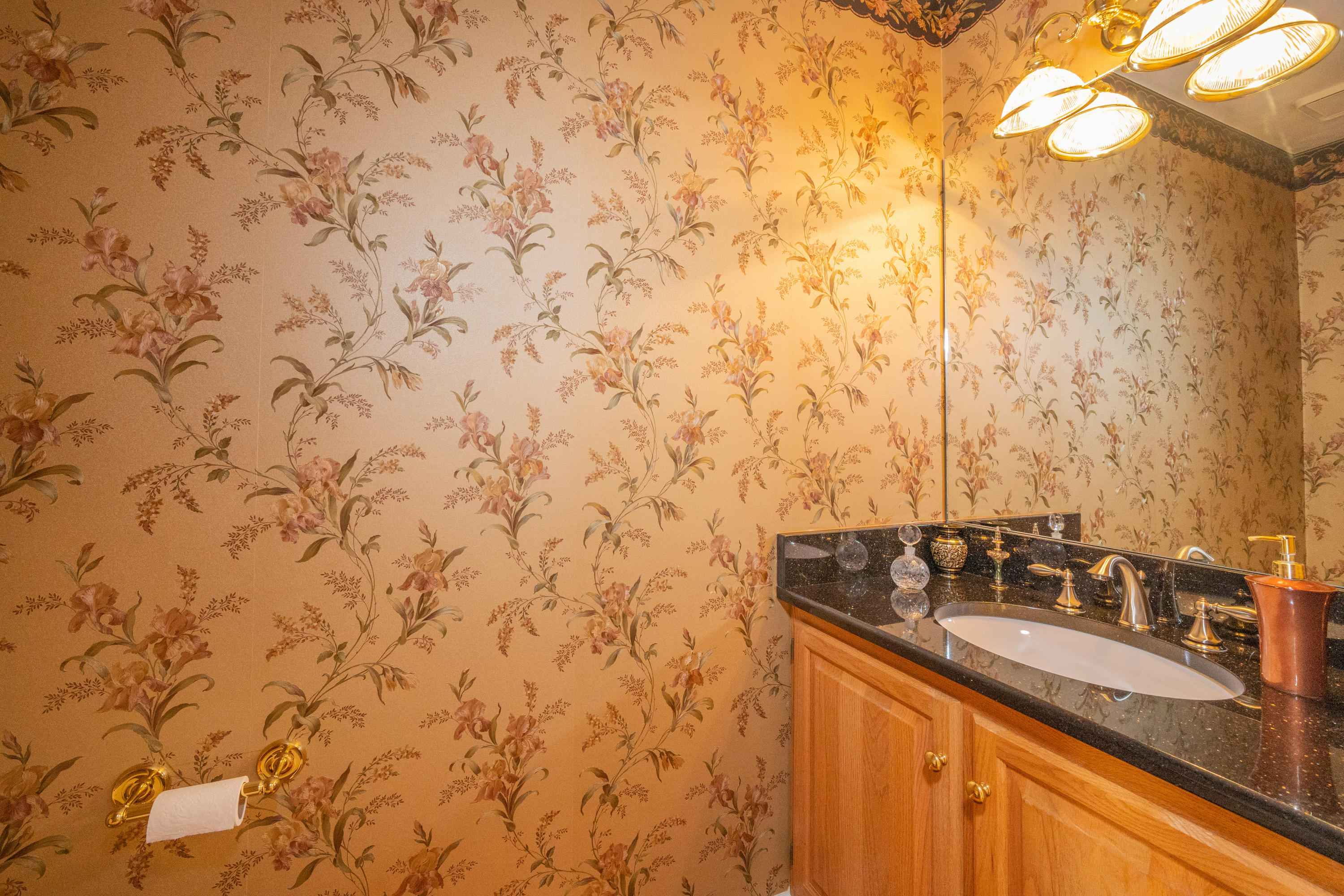 67 Jonathan Road Roanoke, VA 24019 - Photo 18 of 28 Full Bath