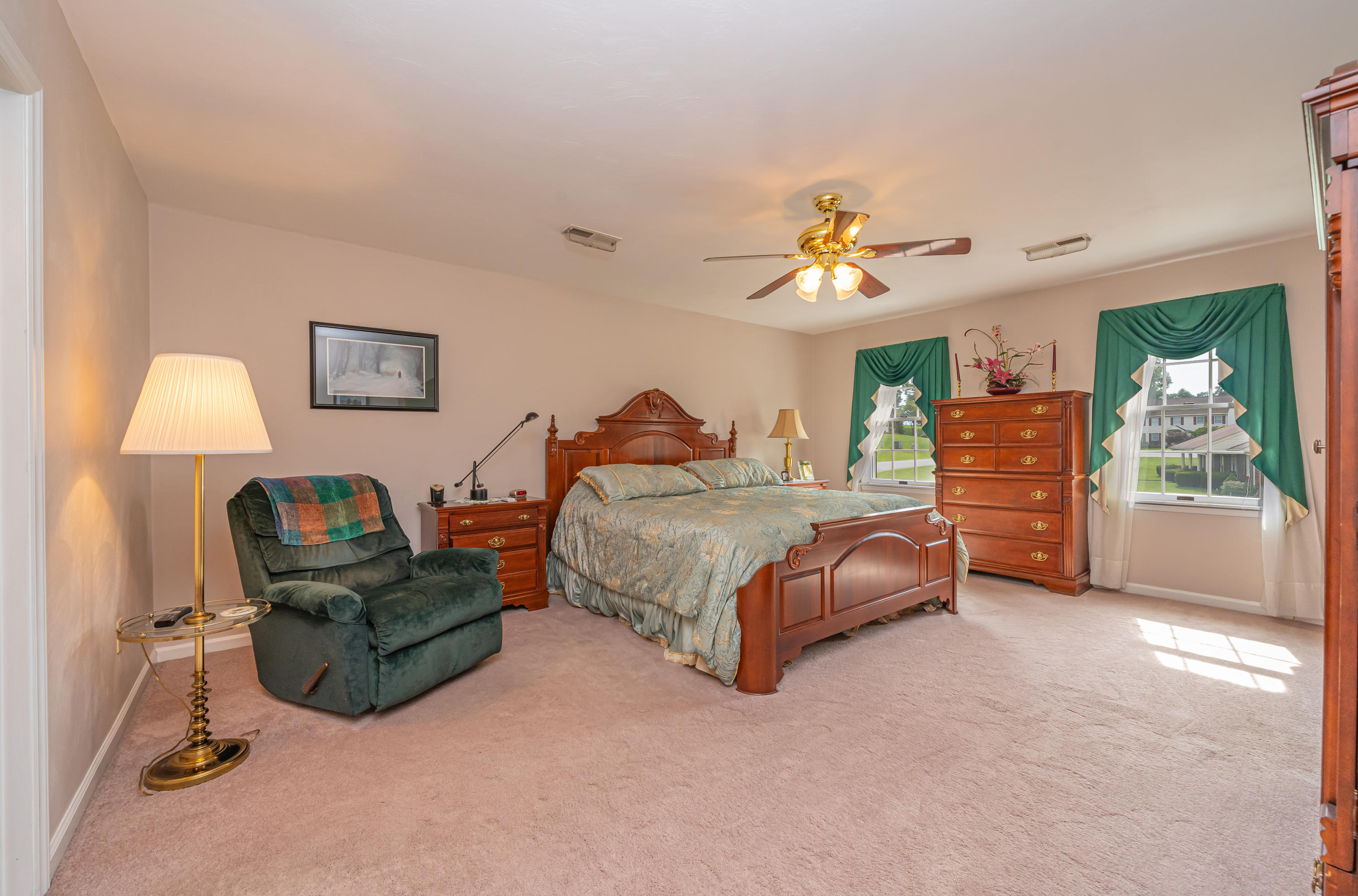 67 Jonathan Road Roanoke, VA 24019 - Photo 20 of 28 Master Bedroom