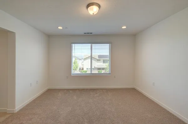 $465,000 | 291 Lucas Avenue South, Madera, CA 93636