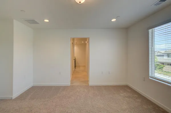 $465,000 | 291 Lucas Avenue South, Madera, CA 93636