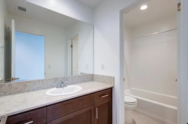 $465,000 | 291 Lucas Avenue South, Madera, CA 93636
