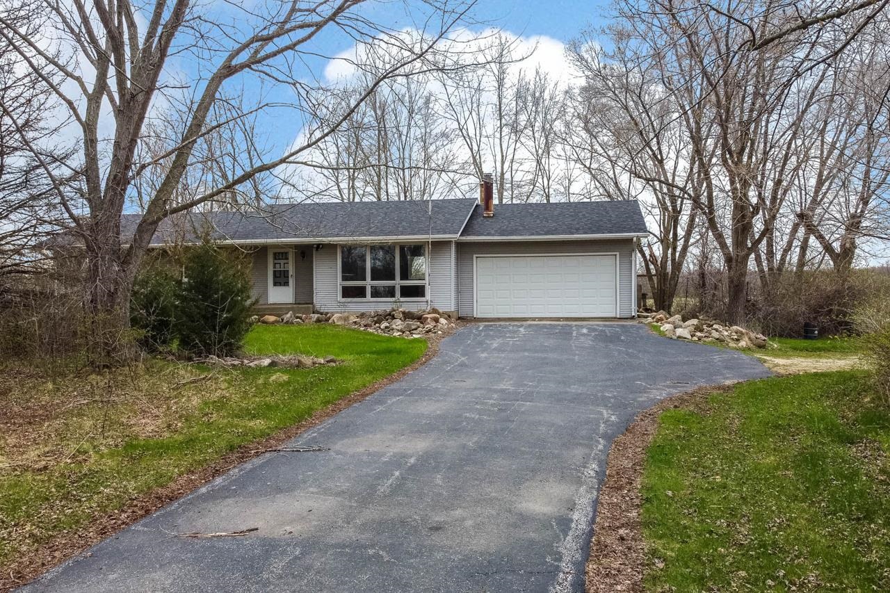 9533 Spring Road Garden Prairie, IL 61038 - Photo 6 of 41 Gallery Image 6