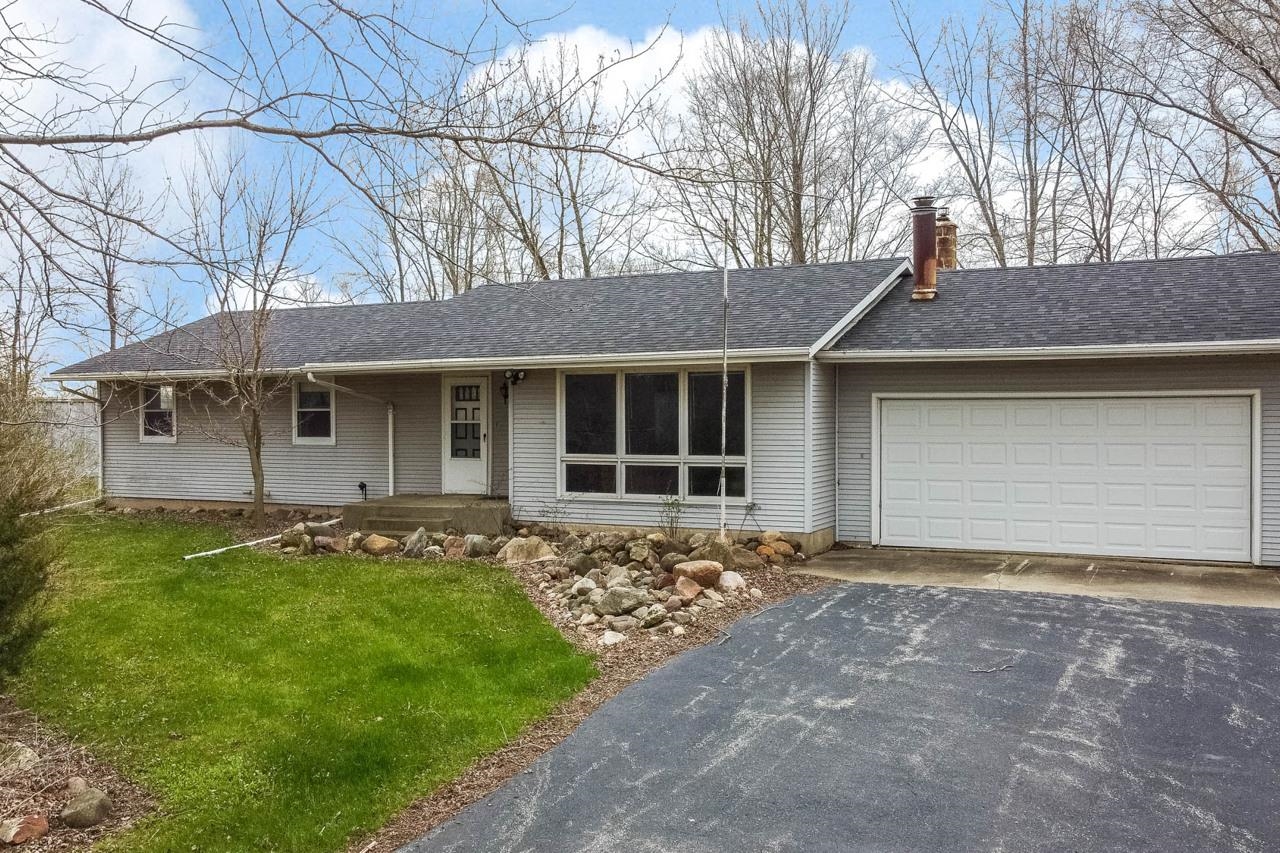 9533 Spring Road Garden Prairie, IL 61038 - Photo 7 of 41 Gallery Image 7