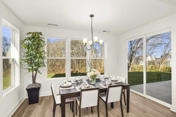 $444,990 | 1558 Oak Springs Drive, Columbia, TN 38401