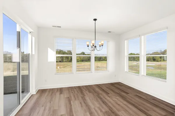 $444,990 | 1558 Oak Springs Drive, Columbia, TN 38401