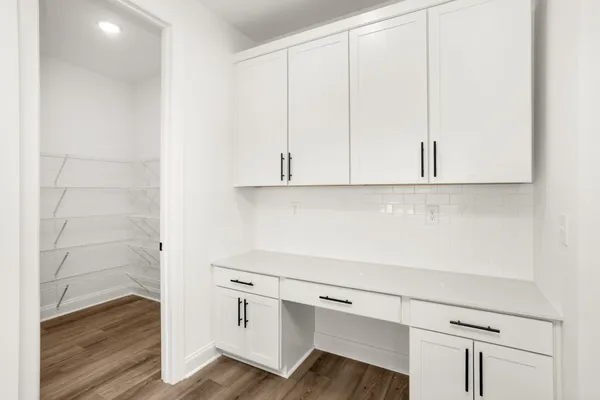 $444,990 | 1558 Oak Springs Drive, Columbia, TN 38401