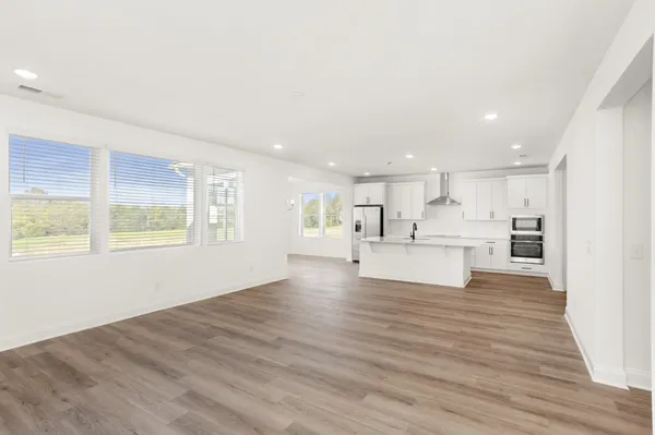 $444,990 | 1558 Oak Springs Drive, Columbia, TN 38401