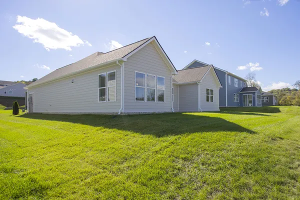 $444,990 | 1558 Oak Springs Drive, Columbia, TN 38401