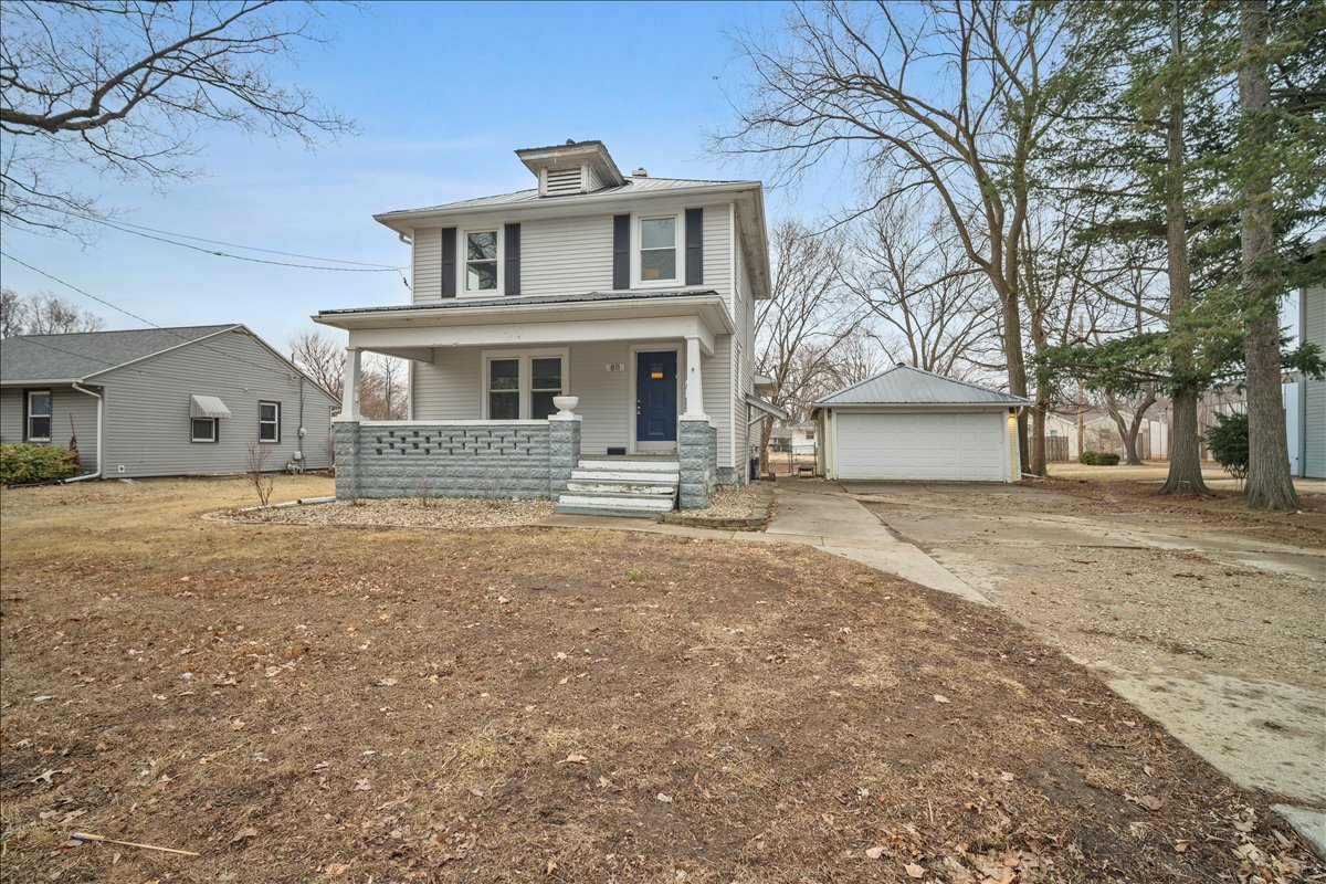 811 West College Avenue Normal, IL 61761 - Photo 1 of 26