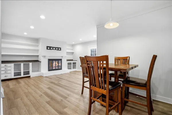 $239,000 | 811 West College Avenue, Normal, IL 61761